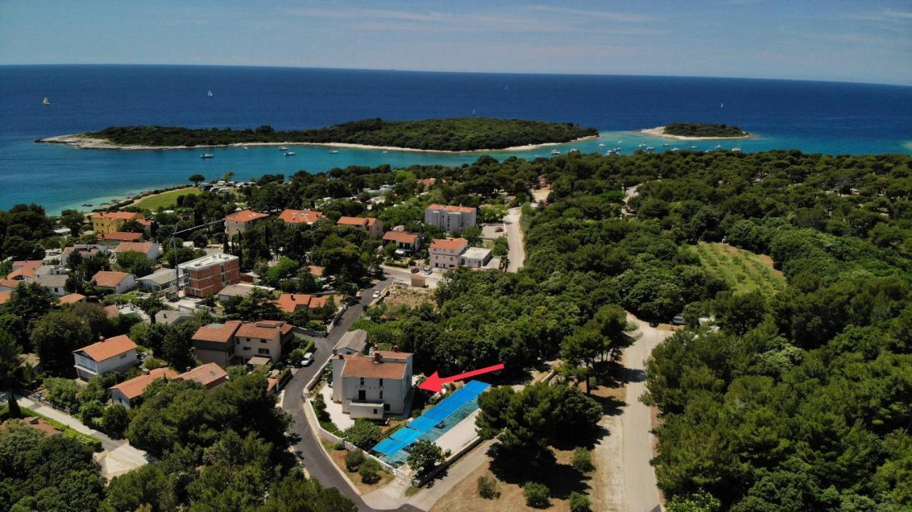 Predivan Novouredeni Apartman U Blizini Mora Banjole Buitenkant foto