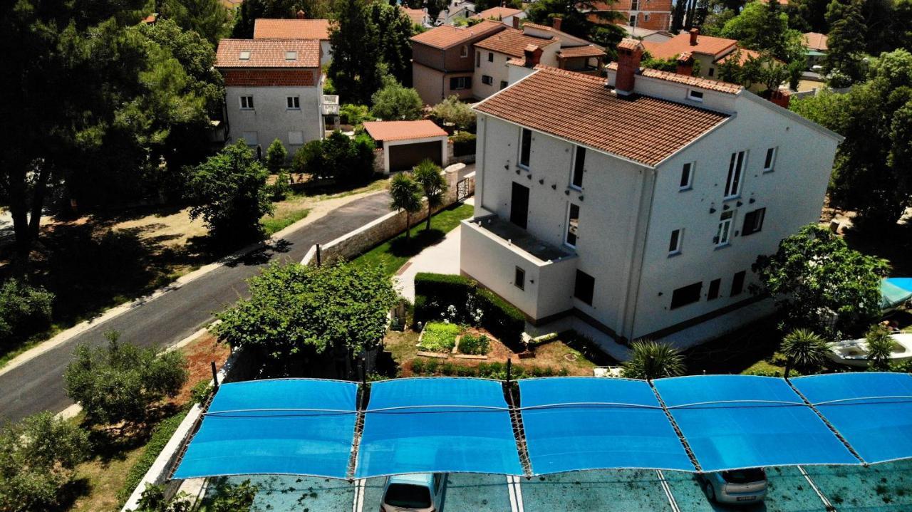 Predivan Novouredeni Apartman U Blizini Mora Banjole Buitenkant foto