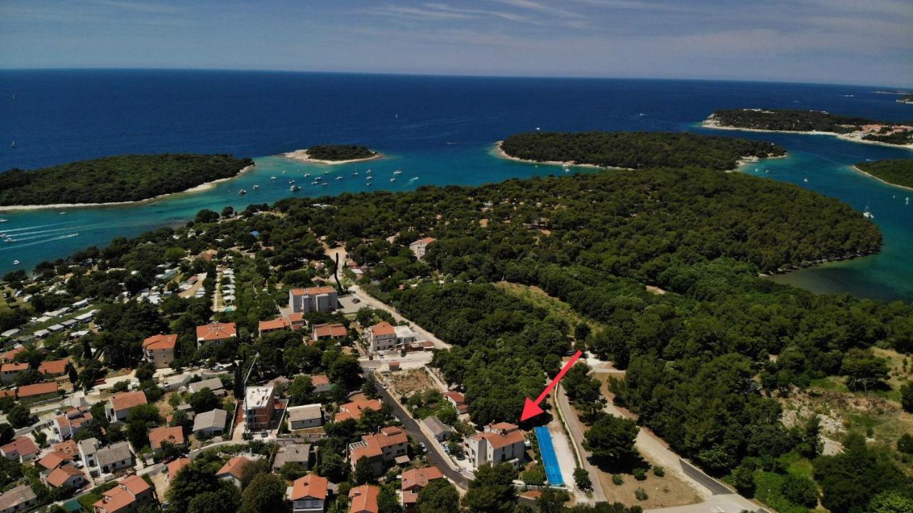 Predivan Novouredeni Apartman U Blizini Mora Banjole Buitenkant foto